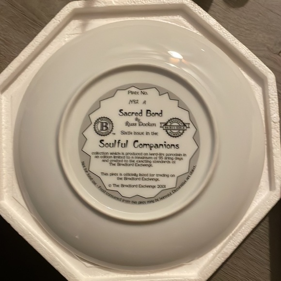 Bradford Exchange Collector Plate - Picture 2 of 3